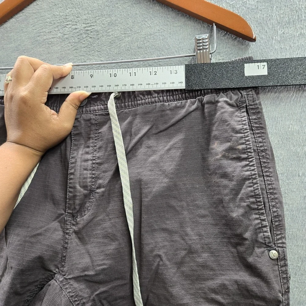 Vuori Men Activewear Shorts L Gray Organic Cotton Ripstop Climber 7